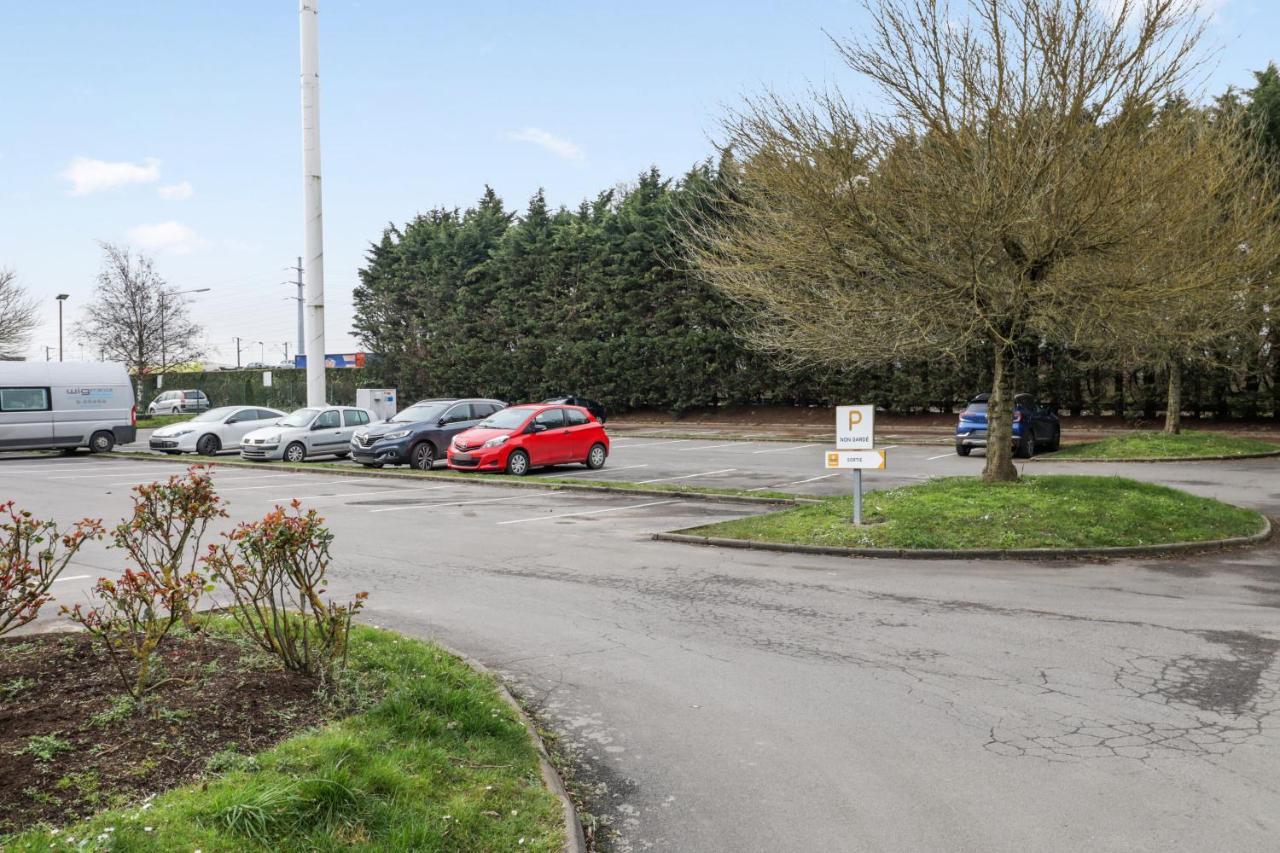 Premiere Classe Lille Sud Henin Beaumont Noyelles-Godault Exterior photo